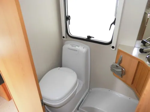 Trigano Silver 380 DD Awning, mover, photo: 7