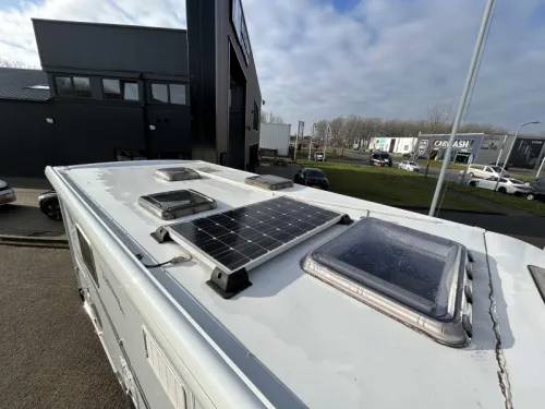 Pilote Reference 730 + EP leveling system  photo: 8