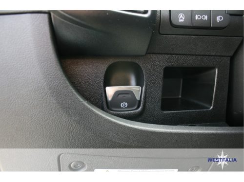 Westfalia Columbus 600D 140hp Auto. now with FREE pop-top roof worth &euro; 6,599.00 + registration premium &euro; 4,681.00 photo: 12
