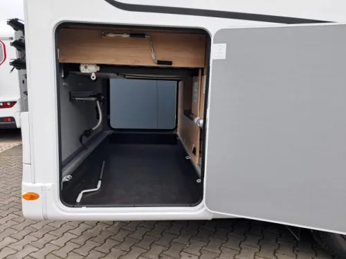 Dethleffs Just Camp T 7052 DBM - Low mileage photo: 3