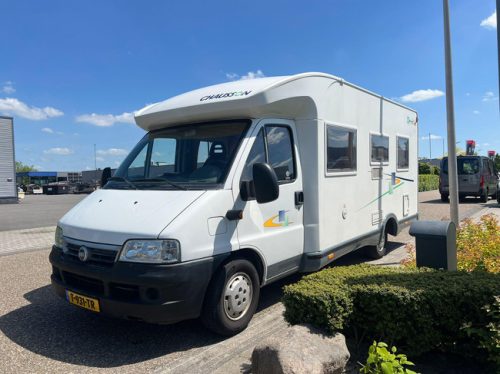 Chausson Fiat Ducato Kastenwagen | Franz&ouml;sisches Bett | Kassettenmarkise | Fahrradtr&auml;ger | Lattenrost | Heizung Foto: 2