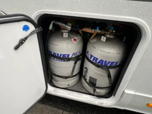 Adria Coral 670 DL LEVEL/AIRCO 2X/LPG INST. foto: 13