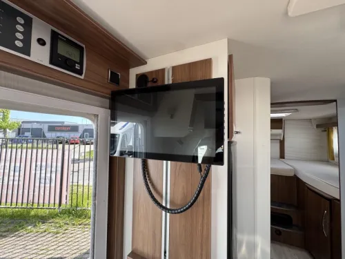 Pilote Essentiel P 700 single beds & cruise  photo: 15