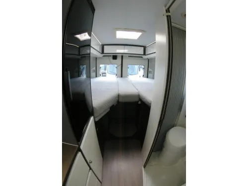 Adria Supreme 640 SLB Single beds, panorama. photo: 13