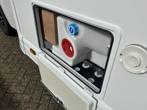 Weinsberg CaraSuite 700 ME 5p,Maxi,Salle de bain attenante 0256 photo : 15