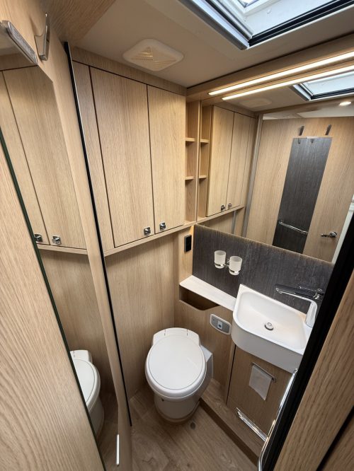 Hymer B-ML I 780 photo: 26