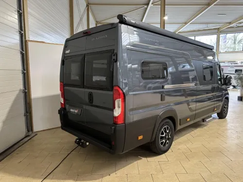 Adria Twin Select towbar | ex-rental photo: 4