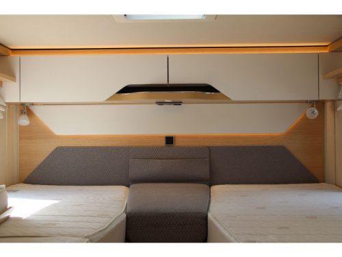 Hymer BMC-I 600 Single beds + Pop-top roof  photo: 54