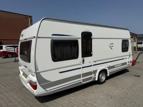 Fendt Saphir 510 TFB French bed dinette toilet  photo: 14