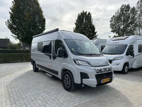 Sunlight Cliff 602 Adventure Edition 602 single beds, roof air conditioning photo: 1