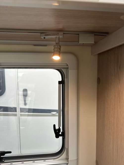 B&uuml;rstner Lineo T620G, Automatik 155 PS, Einzelbetten Foto: 19