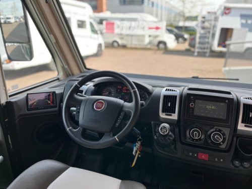 Mobilvetta Kea 90 I A-class Motorhome  photo: 19