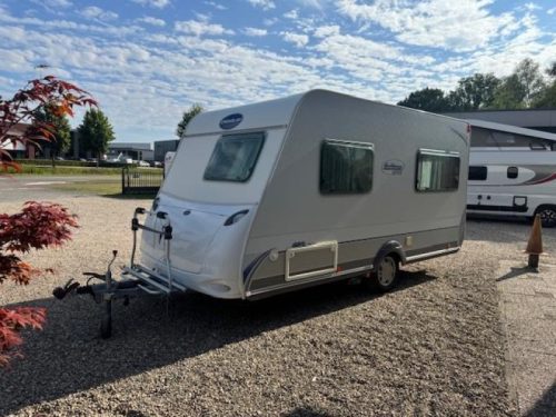 Caravelair Ambiance Style 420 mover awning bike rack photo: 3