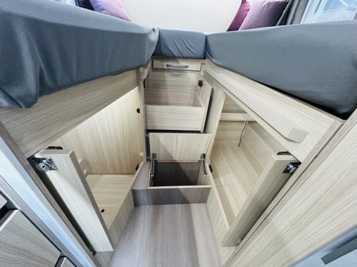 Adria COMPACT SL Plus ! with twin beds photo: 20