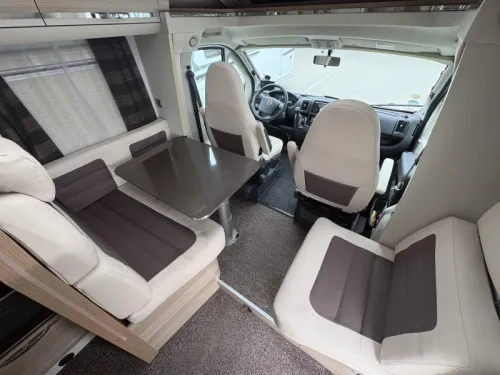 Adria Coral Plus S 670 SL Fahrgestelltr&auml;ger / Bearlock Foto: 7