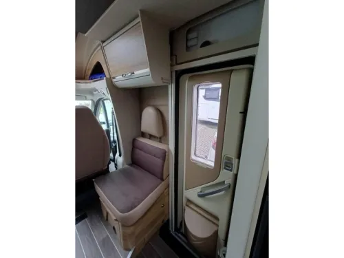 Adria Matrix M 670 SL TOP maintained motorhome photo: 5