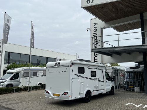 Etrusco V 6.6 SF AUTOMATIC SINGLE BEDS+REAR LOUNGE AIR SUSPENSION photo: 10