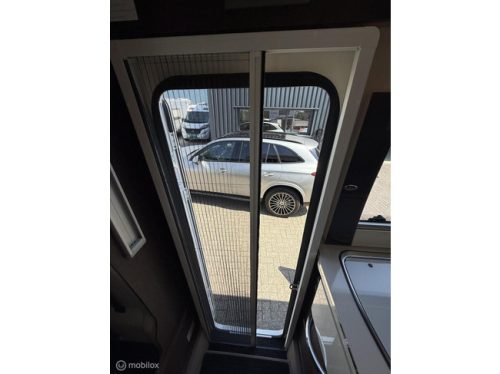 Mc Louis MC4 231 Transverse bed + Pull-down bed / Euro6! photo: 22