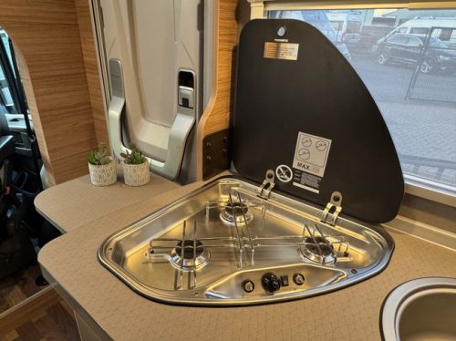 Weinsberg CaraCompact Pepper Edition 600 MEG 140 hp Euro 6 Fiat Ducato 8 **Single beds/Bike rack/Lithium/Inverter/2x Smart TV/Navi/C photo: 13