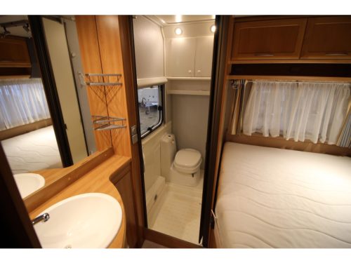 Knaus Azur 450 TF Mover, Awning, Bicycle rack photo: 16