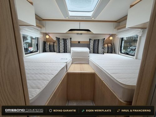 Hymer B-MC I 680 Blackline Single Beds Awning Lithium Towing hitch photo: 2