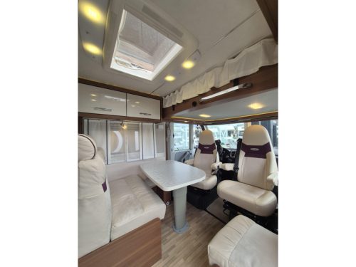 LMC Sportline I 605 Explorer photo: 9