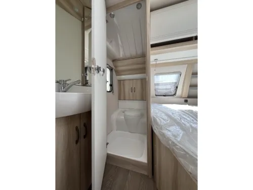 Hobby De Luxe 540 KMFE 1800kg - reservewiel  foto: 10