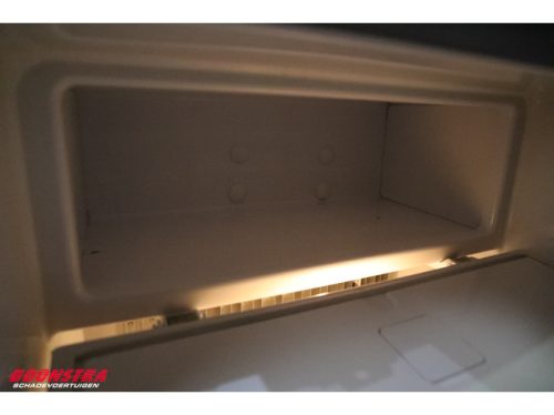 Adria Twin 2.3 M. Jet Querbett Mittelk&uuml;che L&auml;ngssitzbank Klimaanlage Foto: 19