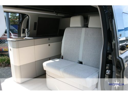 Westfalia Kelsey 136hp Auto. electric bed | photo: 12