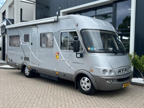 Hymer B654 automatic, fully loaded with options photo: 32