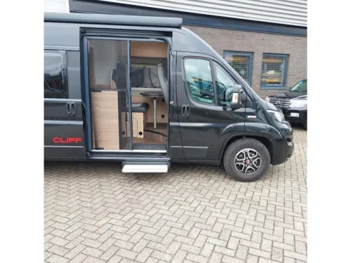 Sunlight Cliff 600 9 speed Automatic! photo: 2
