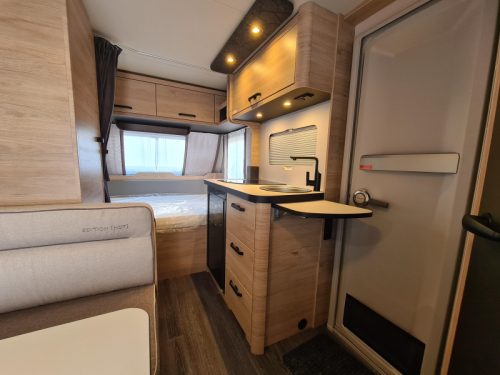 Weinsberg CaraOne Edition HOT 390 QD 2027 photo: 11