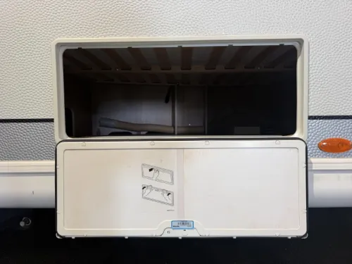 Hobby De Luxe 460 UFE Rangierhilfe / Kassettenmarkise Foto: 5