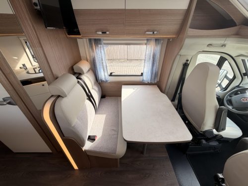 Carado T 337 Lengtebedden Fiat TV  foto: 7