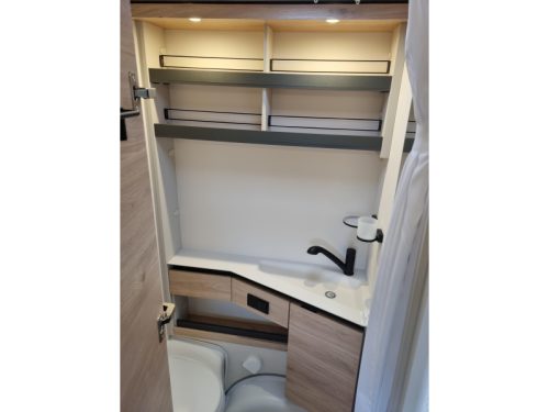 Dethleffs Camper 460 EL Foto: 10