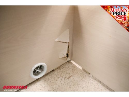 Dethleffs RB 5A Transverse bed Central kitchen photo: 19