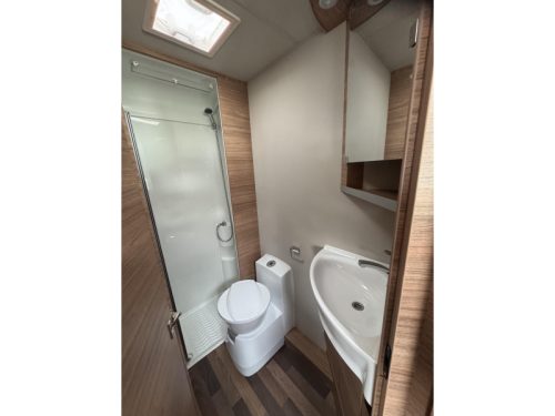 Weinsberg CaraLoft 600 MF Foto: 16