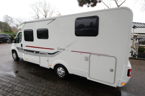 Adria Coral Axess S690 SC photo: 1