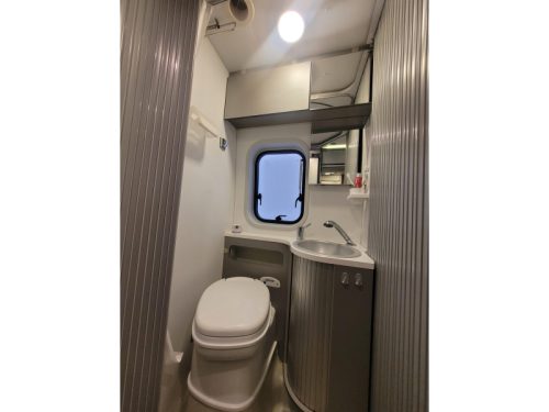 Adria Twin Plus 640 SLX L&auml;ngsbetten Foto: 20