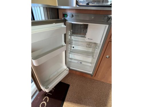 Kip Vision Special 41 TCB Pop-top roof, Single beds, LMV photo: 14
