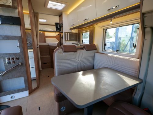 B&uuml;rstner Lyseo M Harmony Line 690 T NIVELLIERUNGSSYSTEM LUFTFEDERUNG! Foto: 16