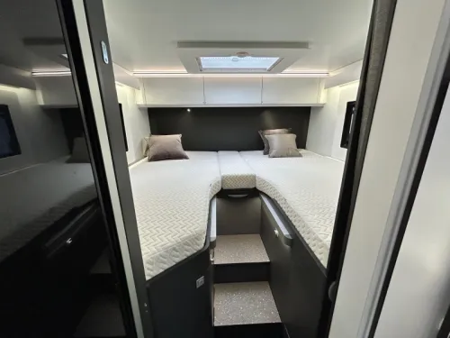Adria Compact Max SL 160hp VW Super deal photo: 17