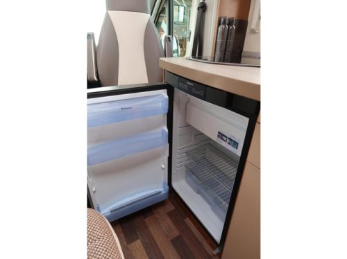 Knaus VAN Ti 550MD |Only 68379KM!|VERY NEAT|Dish/TV / Inverter photo: 19