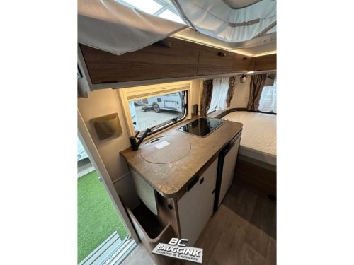 Eriba Touring 530 BRUGGINK 60JR ACTIEPAKKET Foto: 3