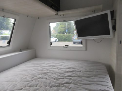 Caravelair Artica 496 MOVER AIRCO AWNING photo: 10