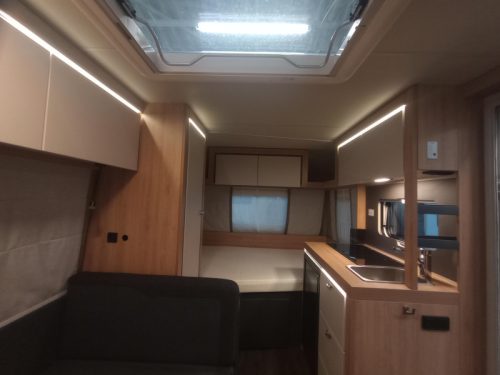 Knaus Sport 400 QD Thule Omnistor, Fu&szlig;bodenheizung Foto: 1