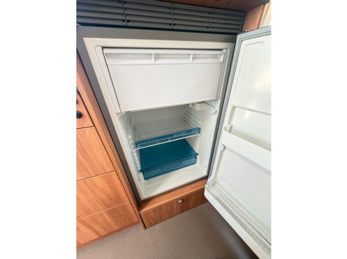 P&ouml;ssl SUMMIT 640 Lithium/Solar/VanSwing/Bearlock/All-Season/Gasalarm/Duocontr./Awning photo: 16