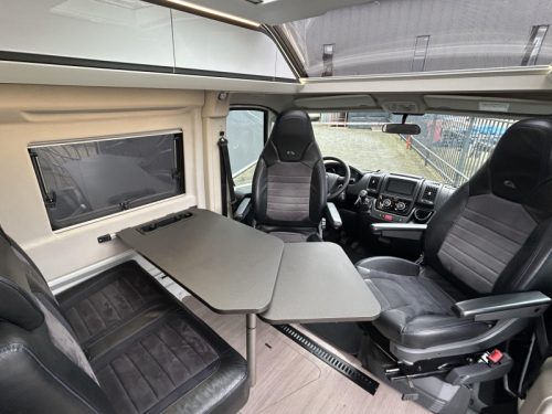 Adria Twin Supreme 600 SPB Anh&auml;ngerkupplung, Markise, Kamera Foto: 8