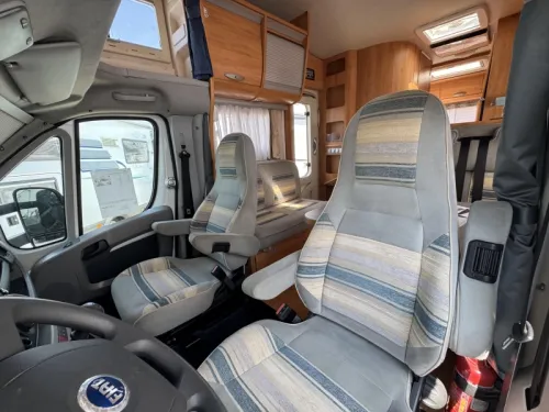 Adria Adriatik 660 SP Family Camper 2 air conditioners photo: 20