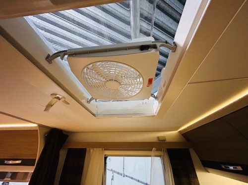 Adria COMPACT SL PLUS Single beds photo: 19